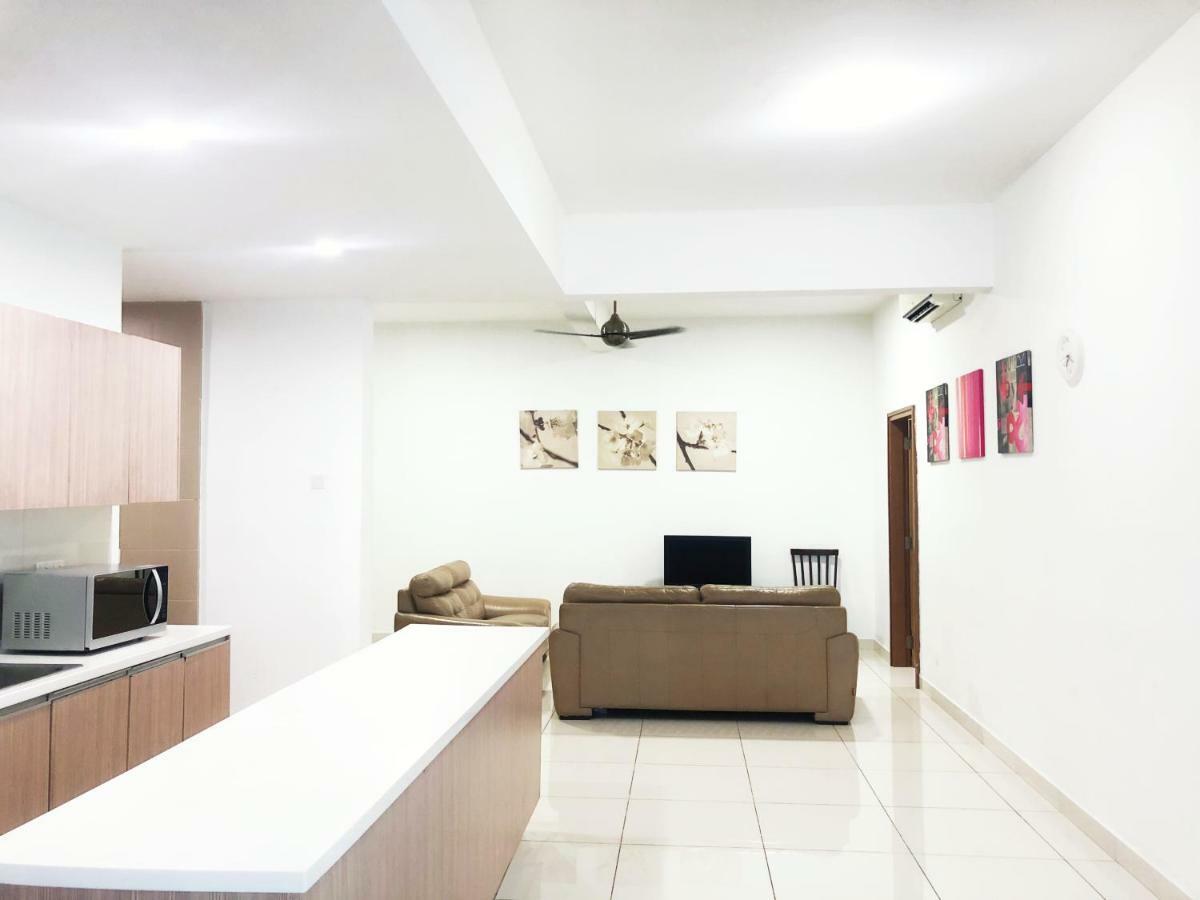Royal Regent Condominum By Ihost Kuala Lumpur Exterior foto